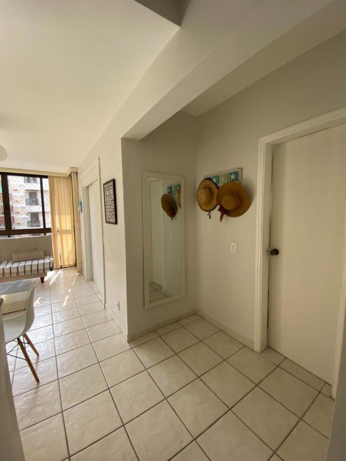 Apartamento no Guarujá a 400 mts da praia Exterior foto
